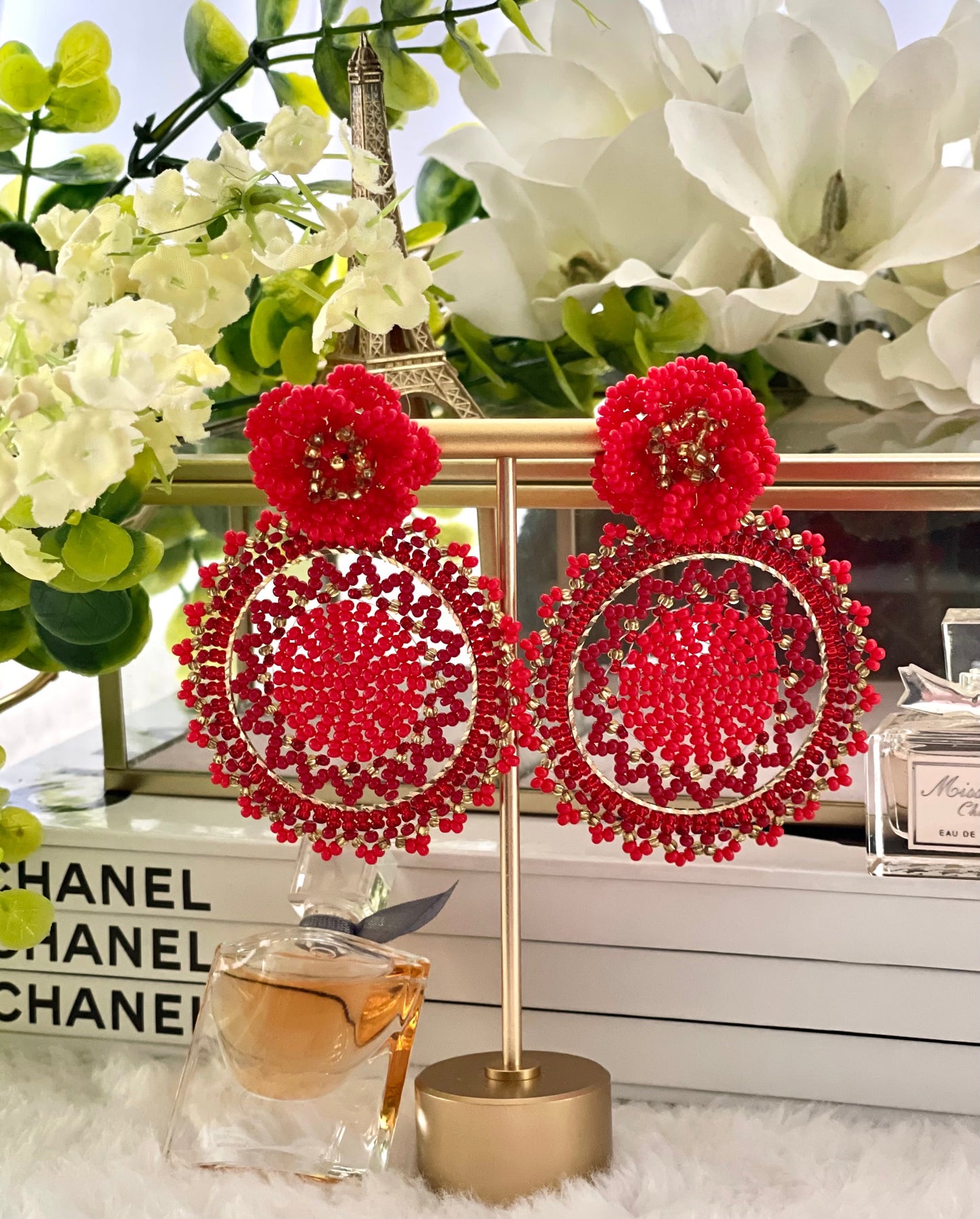 Beaded earrings with woven clasp, Ref. NAT12