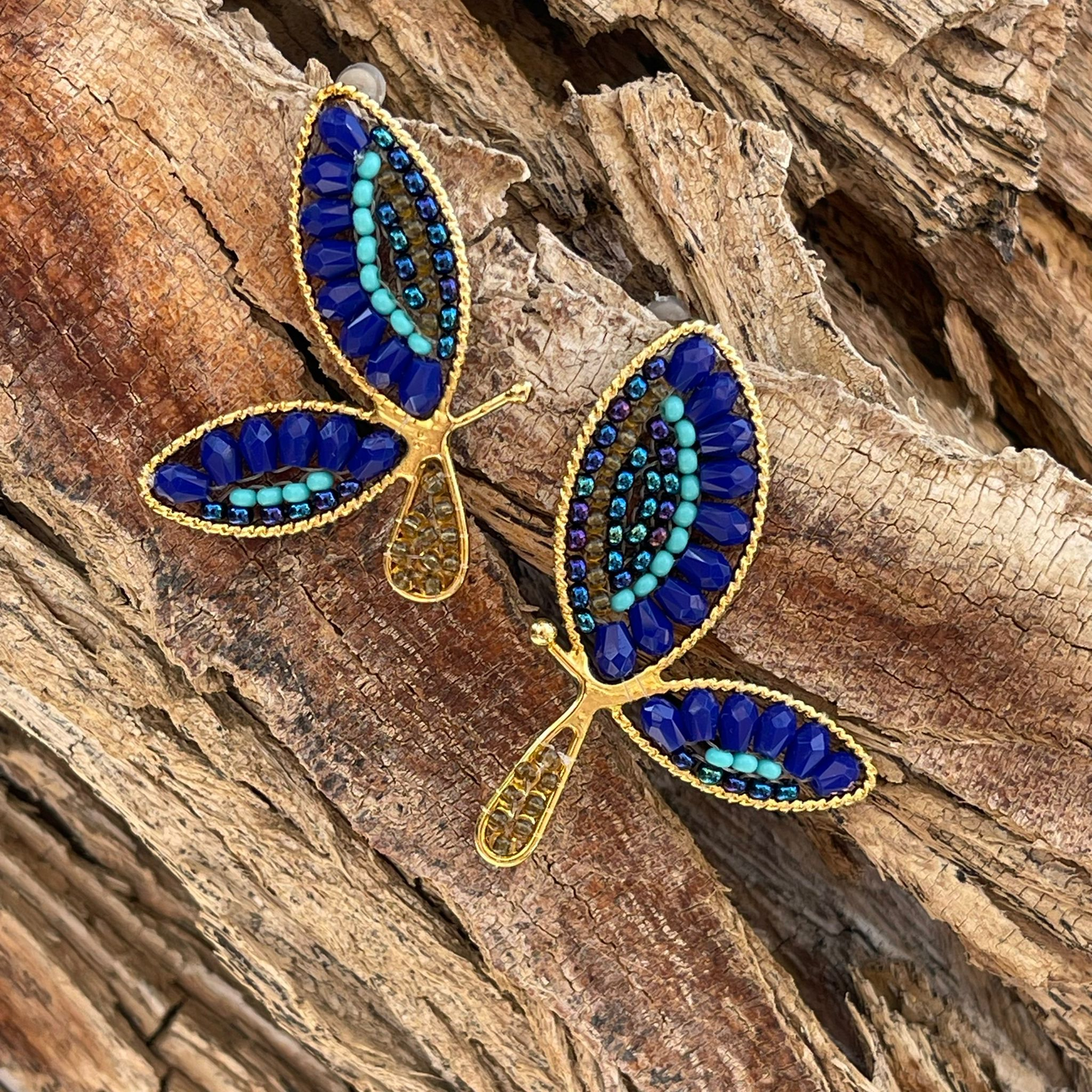 "Beaded butterfly earrings, Ref. NAT13